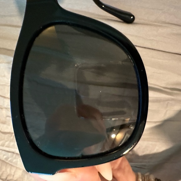 Black Chanel sunglasses - Picture 10 of 14